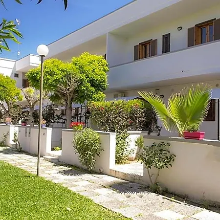 Borgo Latino- Localo Aparthotel Melendugno